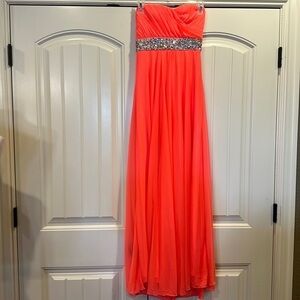 MYMICHELLE  Strapless Coral long dress Size 3